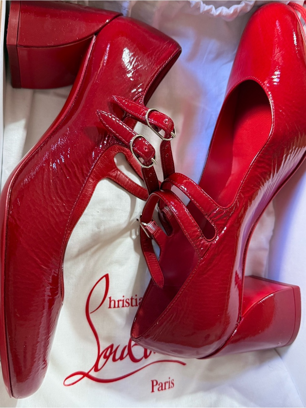 Christian Louboutin Red Shoe Box with Branded Label new and dust bags - Picture 4 of 12